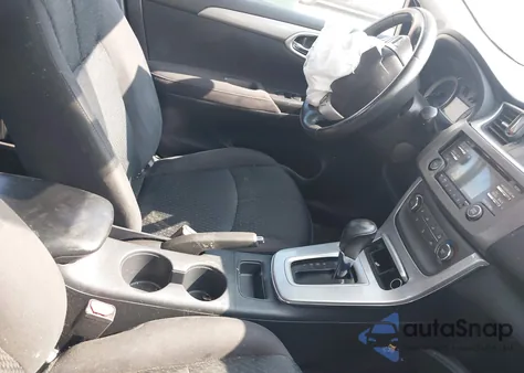 2014 Nissan Sentra Sr z USA, uszkodzony, nr VIN 3N1AB7AP4EY292819